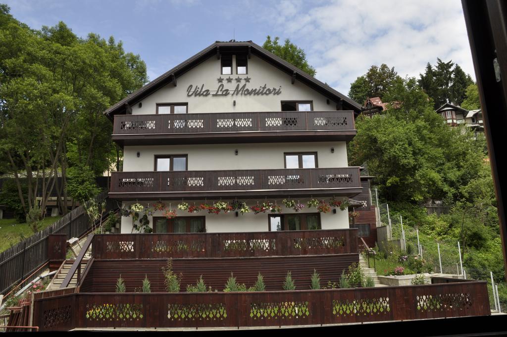 La Monitori Hotel Sinaia Quarto foto